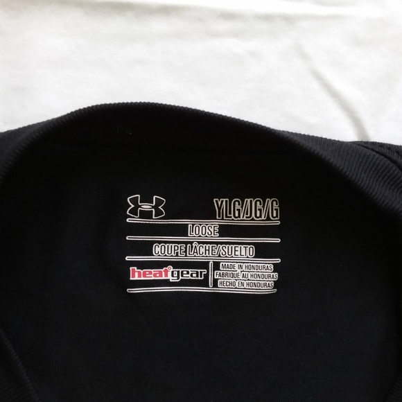 Under Armour HeatGear Glow in the Dark Logo Shirt - Picture 3 of 6